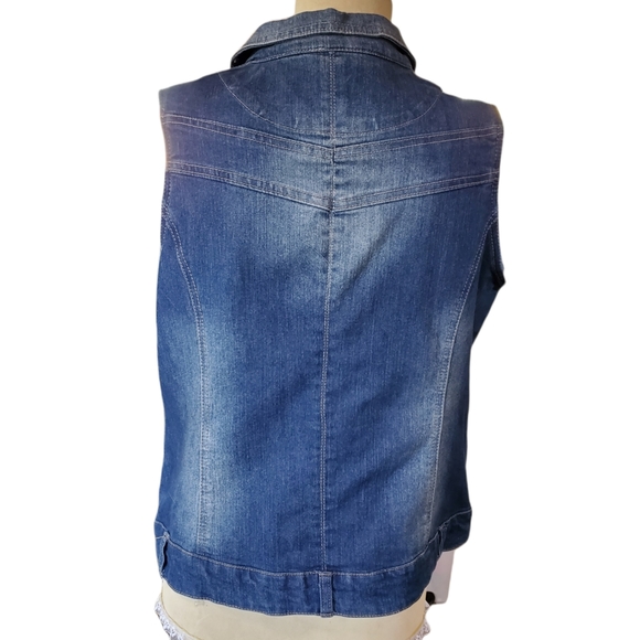 Baccini Denim Vest - Picture 2 of 5